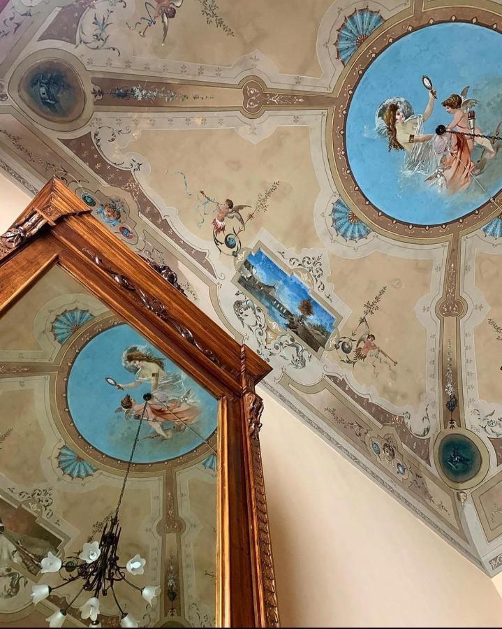 Palazzo Il Cavaliere De Charme Bed and breakfast