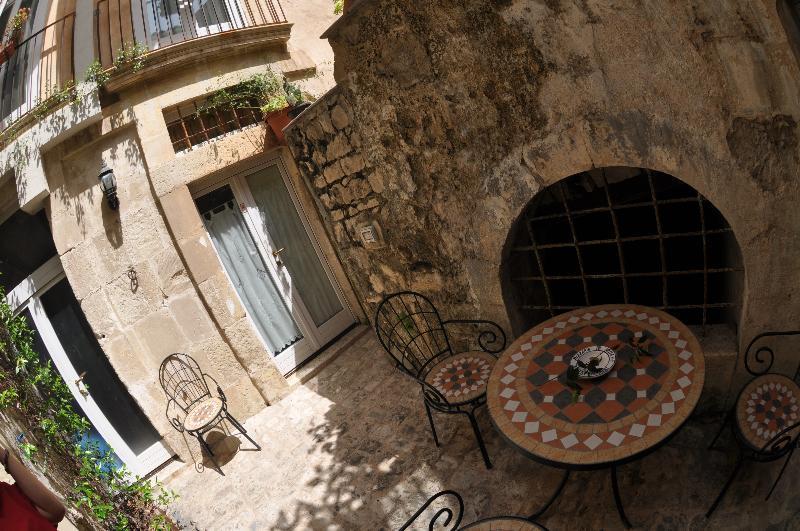 Bed and breakfast Palazzo Il Cavaliere De Charme 3*