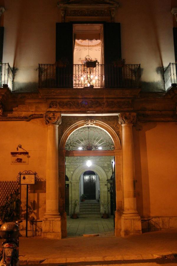 Palazzo Il Cavaliere De Charme 3* Módica